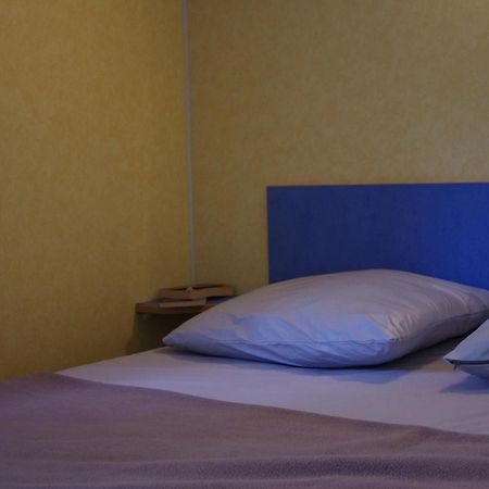 Camping La Bergerie Hotel La Chapelle-Achard Szoba fotó